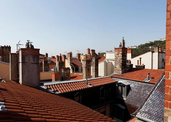 Les Toits De Lyon